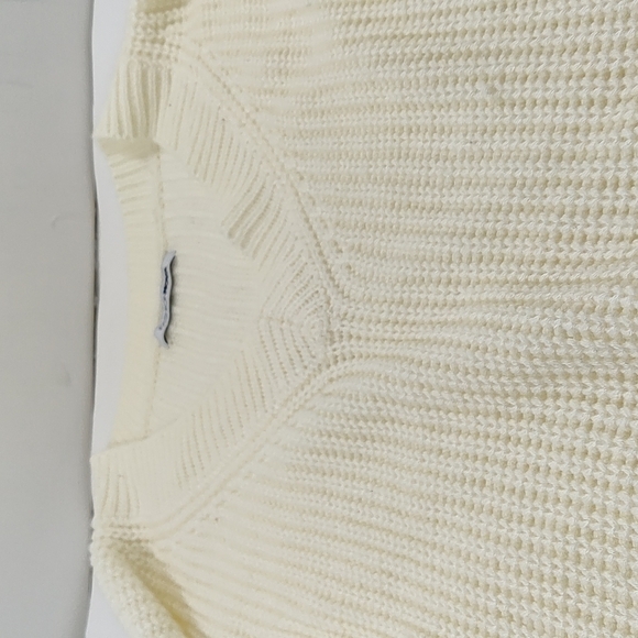 Fashion Nova  color block oversized sweater Size: see measurements - Picture 4 of 6